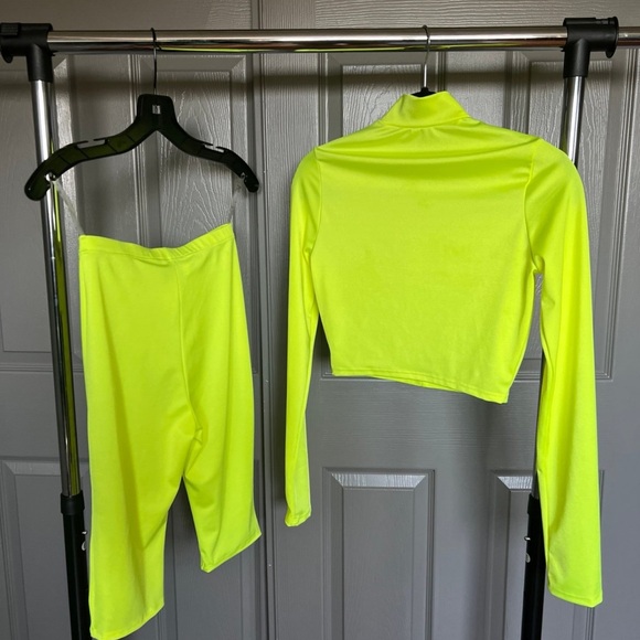 Matching set - Picture 8 of 8